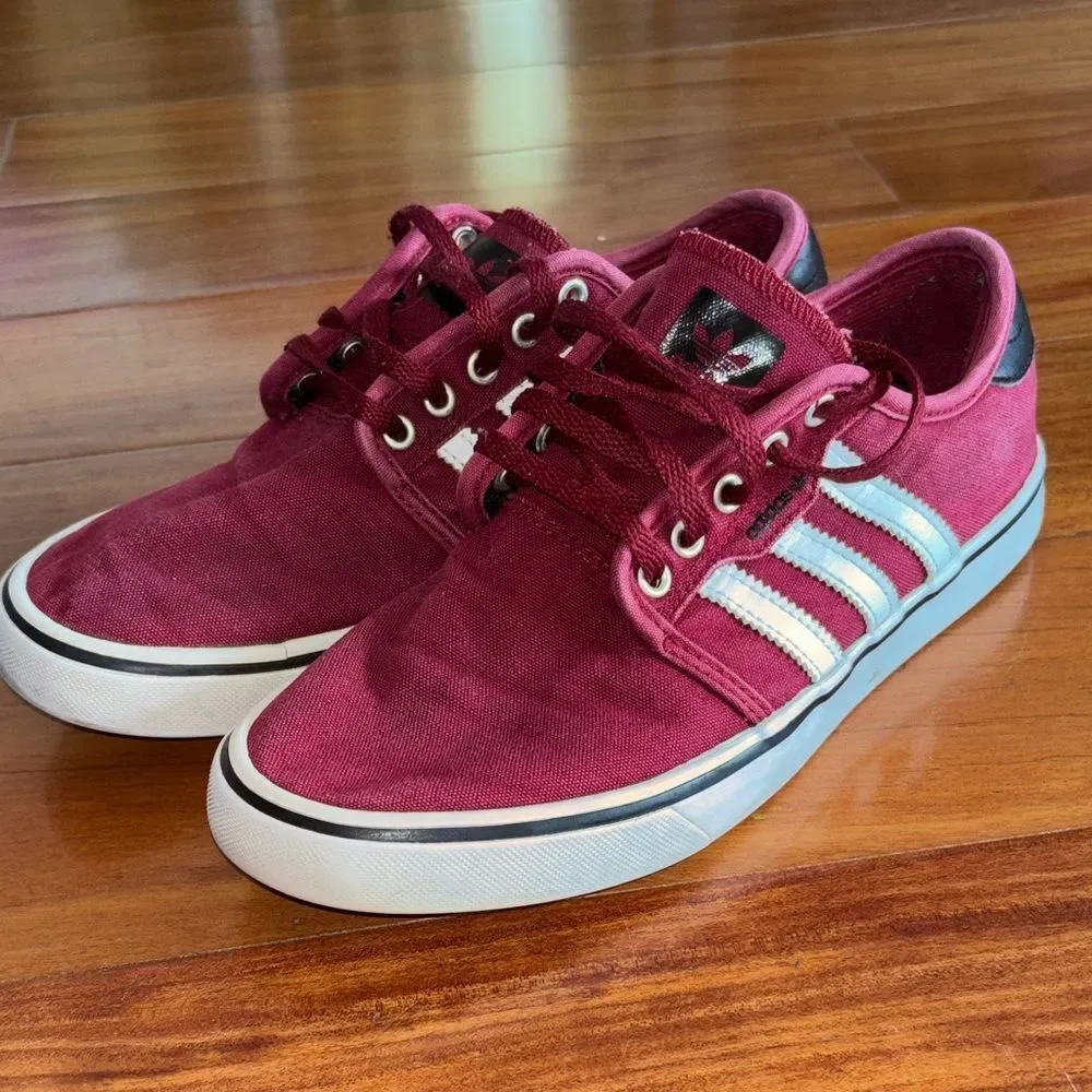 Adidas Red Canvas Low-Top Sneakers with White Stripes size 7.5